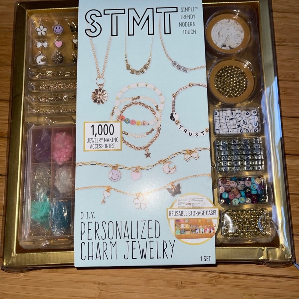 STMT DIY Personalized Charm Jewelry